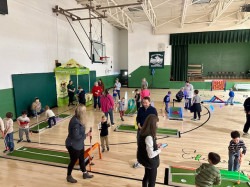9 Hole LED Mini Golf Course
